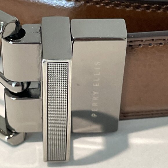 PERRY ELLIS Mens Reversible Belt Size Large 38 Brown Black Leather Silver Buckle - Picture 2 of 8